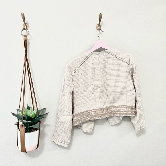 NWT White House Black Market Neutral Tweed Suit Jacket in Size 14 570203071 - Picture 10 of 10